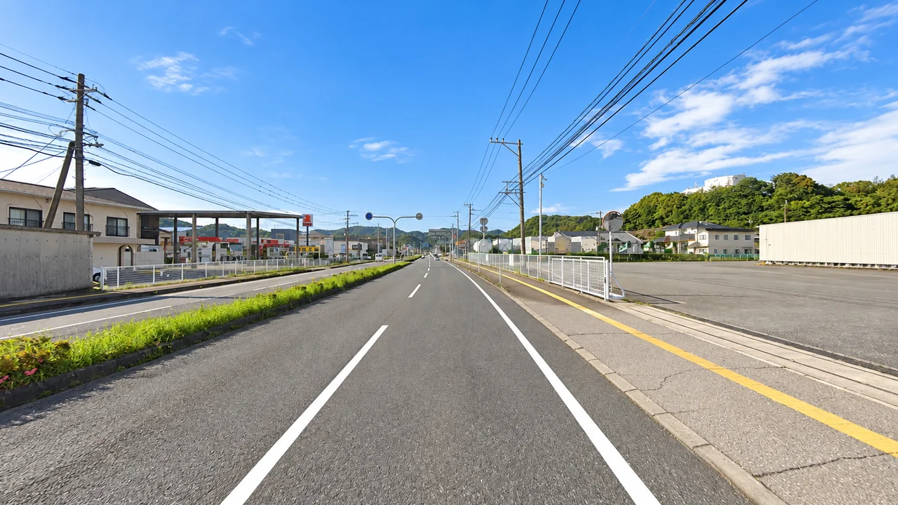 平坦でも、終盤の風が負担になることがある・門川の国道を北へ戻る景色（AI生成の参考イメージ）